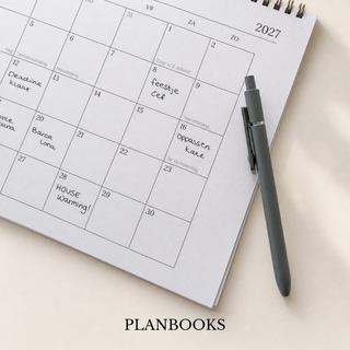 Planbooks - Maandkalender 2027 - Happy - A4 formaat