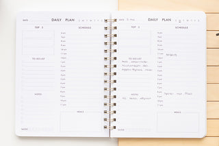 Planbooks - Daily Planner - Softcover, Gouden Spiraalbinding