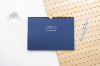Planbooks - Maandkalender 2026 - Donker Blauw - A4 formaat