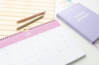 Maandkalender - 2025 - Horizontaal - Planbooks - Sfeerbeeld - Money Planner