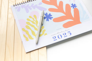 Maandkalender -  2025 - Horizontaal - A4 formaat - Bloemen - Sfeerbeeld - Planbooks