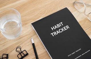 Habit tracker - Close up - Sfeerbeeld - Planbooks - Buitenzijde
